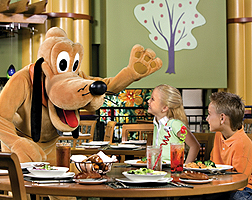 Disney Swan and Dolphin 04 Kids Eating